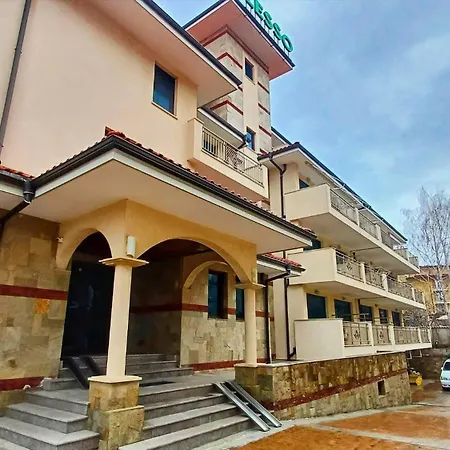 Apartment Complex-lesso Ravda