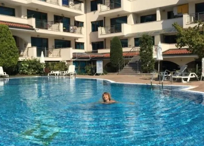 Complex-lesso Apartment