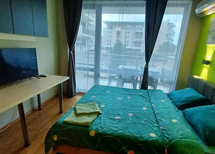 Complex-lesso Apartamento Ravda